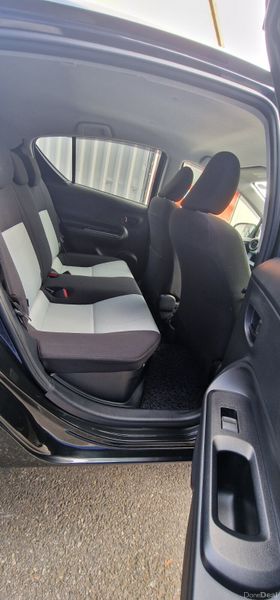 Toyota Aqua Hybrid AA APPROVED 381886203