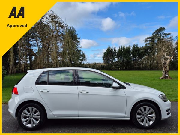 💥2015 Volkswagen Golf💥(59,000KM's+Auto+Warranty) 381811881