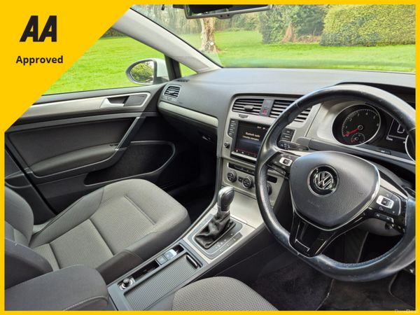 💥2015 Volkswagen Golf💥(59,000KM's+Auto+Warranty) 381811885