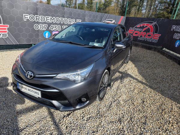 Toyota Avensis 2017 381811821