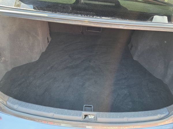 Toyota Avensis 2017 381811827