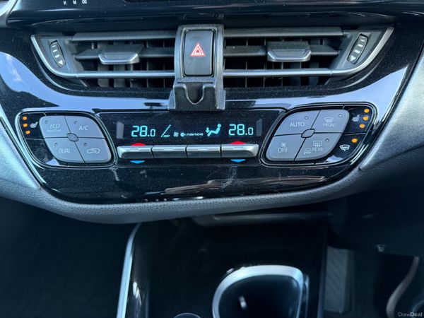 2017 Toyota C-HR 1.8 Hybrid Automatic,Top Specs 381814671