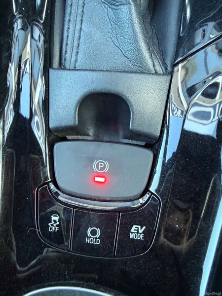 2017 Toyota C-HR 1.8 Hybrid Automatic,Top Specs 381814673