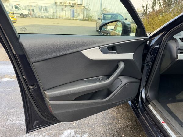 Audi A4 S-Line Automatic 381964035