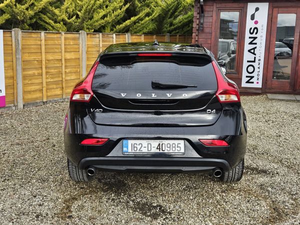 Volvo V40 D4 2.0 DIESEL AUTO NEW NCT 02/28 381968907