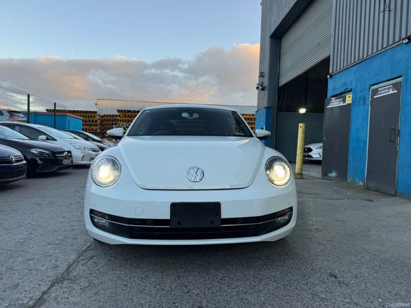 2014 Volkswagen Beetle Automatic 381970689