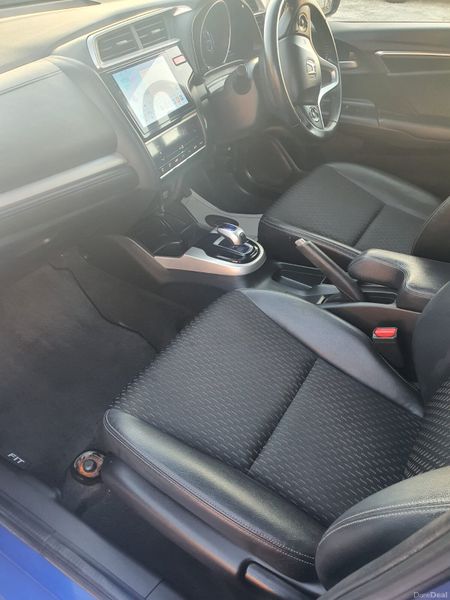 2014 Honda Fit Hybrid L Package | Half Leather 381977635