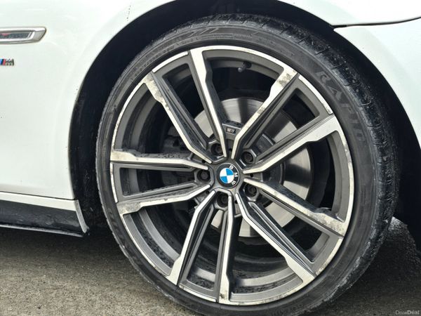 132 BMW 520D LCI M SPORT AUTO 381919181