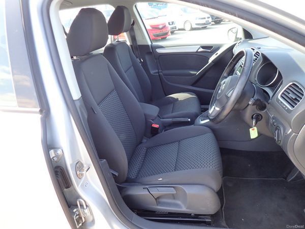 2013 Vw Golf 1.2 Petrol Automatic 381921881