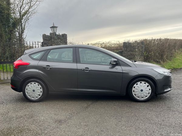 Ford Focus 1.5 TDCi 95PS Style 382042011