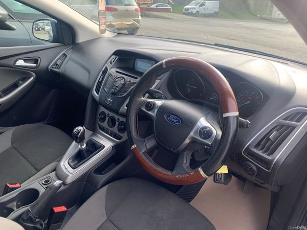 Ford Focus 2013 1.6 Daisel Fresh NCT 382069983