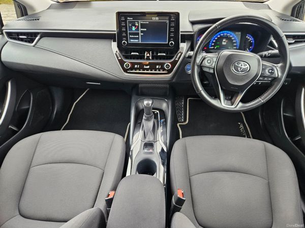 Toyota Corolla 2019 1.8 hybrid only 81klm 382070517