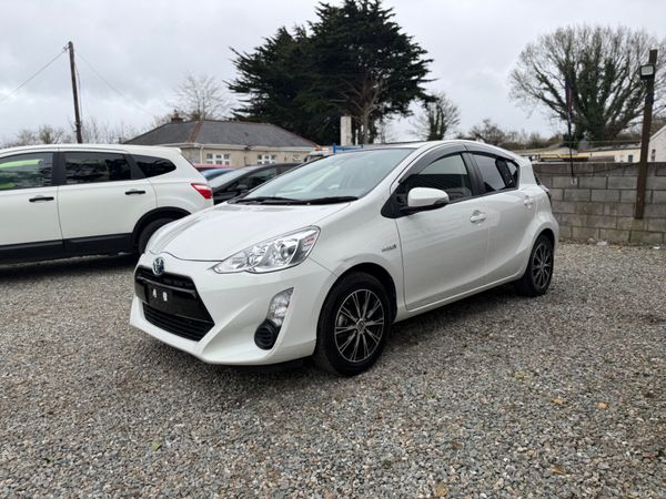 Toyota Aqua 2017 leather interior 382084381