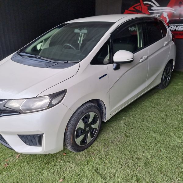 2017 HONDA FIT/ JAZZ AUTOMATIC 382084563