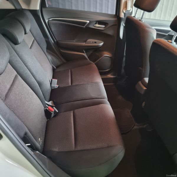 2017 HONDA FIT/ JAZZ AUTOMATIC 382084593