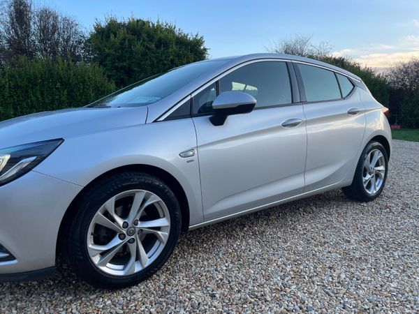 Opel Astra 2018 SRI Diesel sport Nct Jan/ 2028 382006043