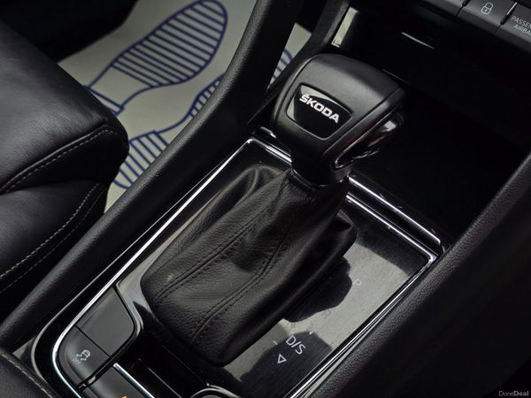 SKODA KODIAK 7 SEATS STYLE × RS × MAXTON PACK 382010827