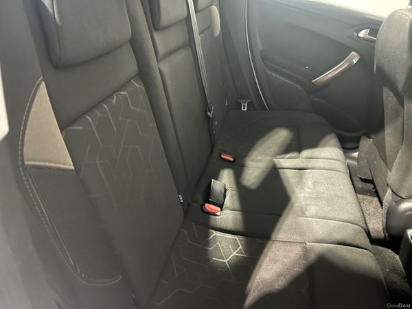 Peugeot 2008 2015 Active 382016399