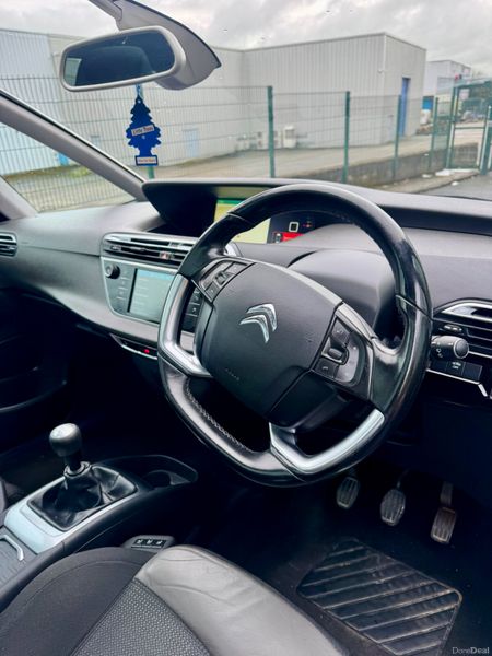 Citroen C4 2017 Picasso Flair model top spec 382028019