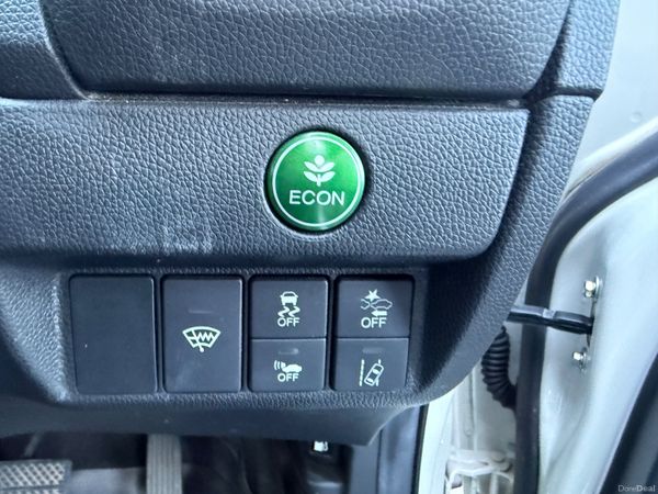 2018 Honda JAZZ/Fit 1.5 Hybrid Automatic 382028317