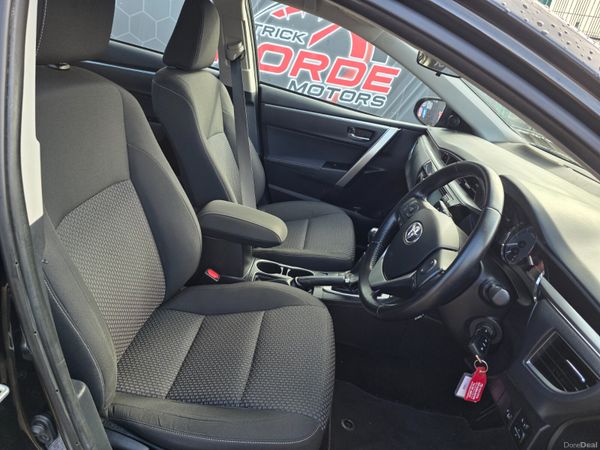 Toyota Corolla 2016 382156797