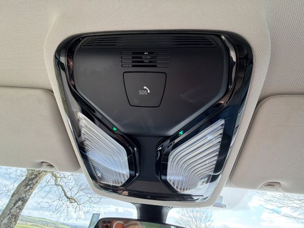 BMW 5-Series 2021 SE MHT 382157721