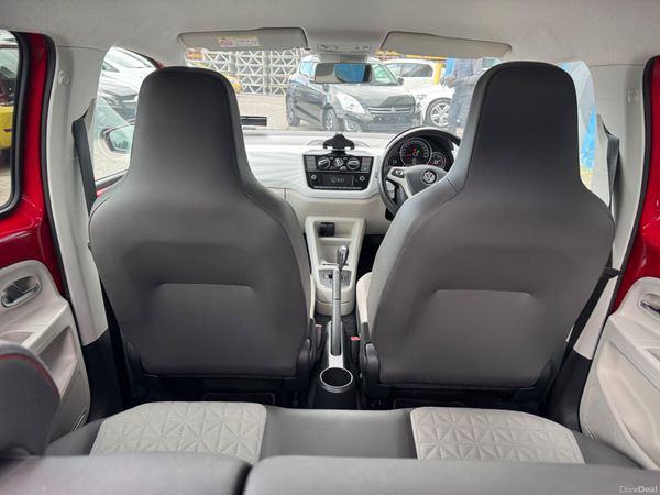 2017 Volkswagen up!  Automatic 382166103
