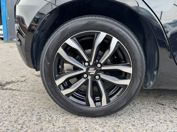 2015 Suzuki swift Automatic 382172741