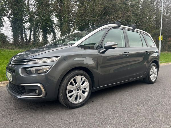Citroen C4 2016 (7 SEATER) 382194229