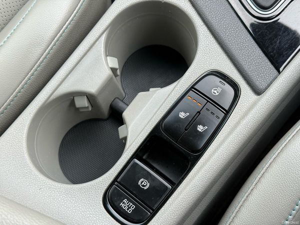 Kia Niro PHEV (High Spec) * EASTER SALE * 382195105