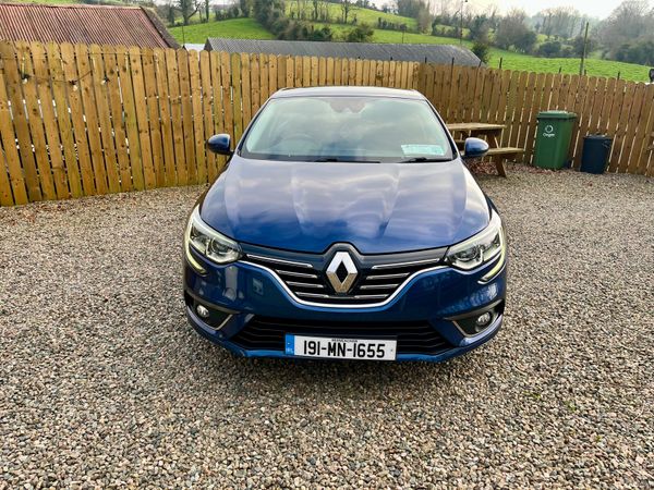 Renault Megane 2019 382195357