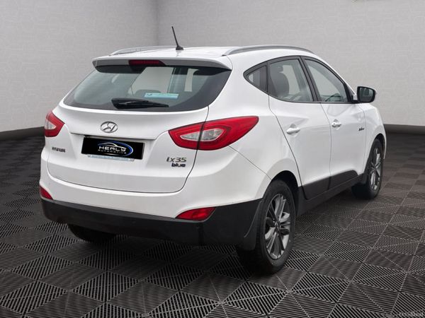 Hyundai ix35 *NCT 01-27* 382107863
