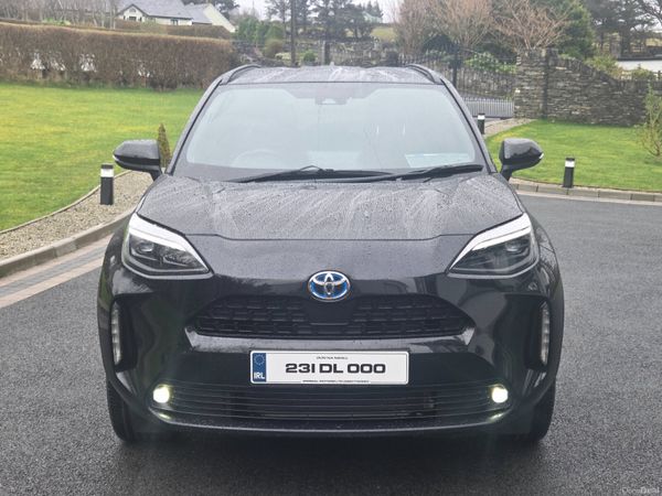 2023 TOYOTA YARIS CROSS 1.5 HYBRID DESIGN 122BHP 382107939