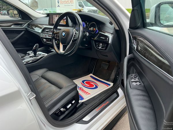 2017 BMW 523 LUXURY LINE NCT 2028 382108103