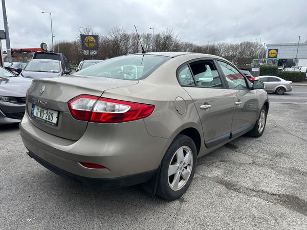 Renault Fluence 1.5 DCI GEARBOX NEEDS ATTENTION 382121705