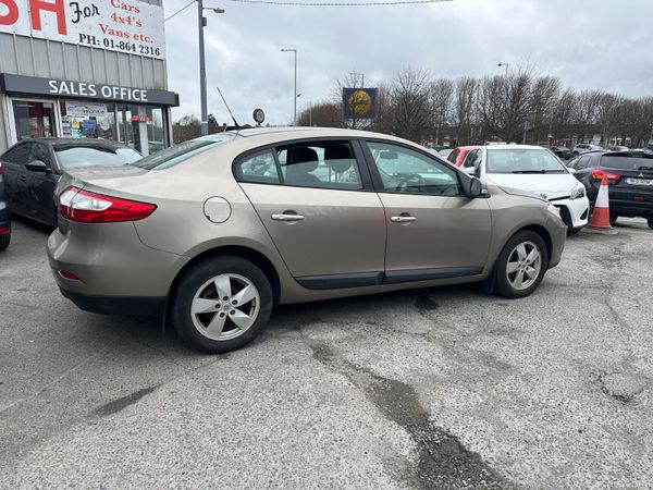 Renault Fluence 1.5 DCI GEARBOX NEEDS ATTENTION 382121707