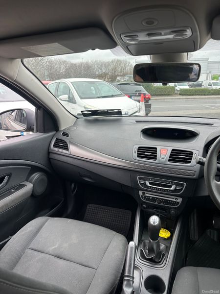 Renault Fluence 1.5 DCI GEARBOX NEEDS ATTENTION 382121719