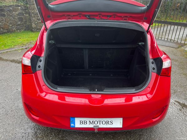 Hyundai i30 1.6 Diesel Deluxe 382249869