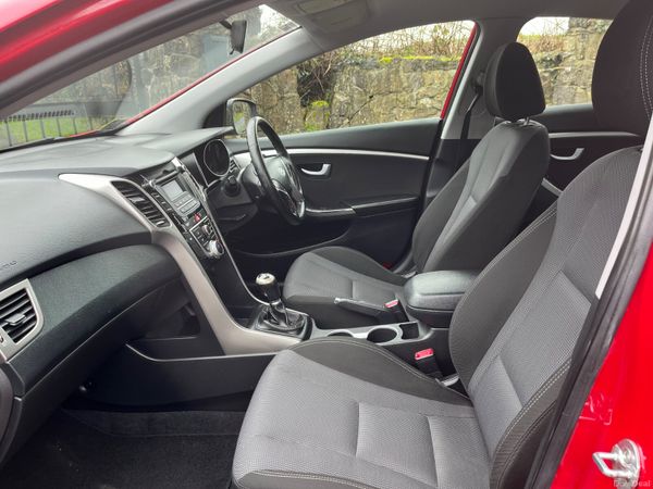 Hyundai i30 1.6 Diesel Deluxe 382249871