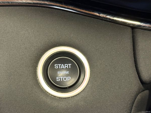 221 Range Rover Evoque 1.5 P300E R-Dynamic SE 382283651