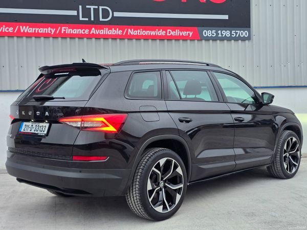 SKODA KODIAK 7 SEATS STYLE × RS × MAXTON PACK 382207045