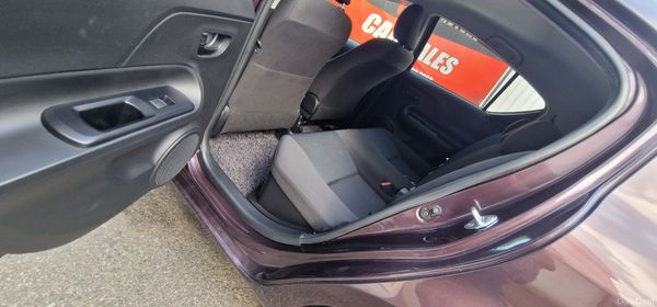 Toyota Aqua AA Approved 382209501