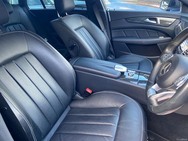 Mercedes CLS220 AMG Line – Automatic – High Spec 382210559