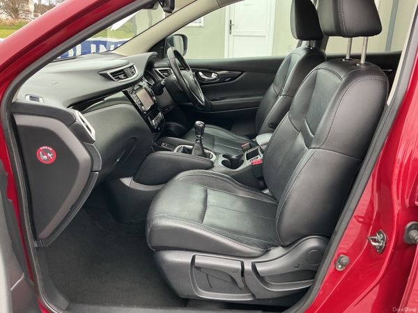 NISSAN QASHQAI 1.5 DIESEL LEATHER SAT-NAV SPOTLESS 382211215