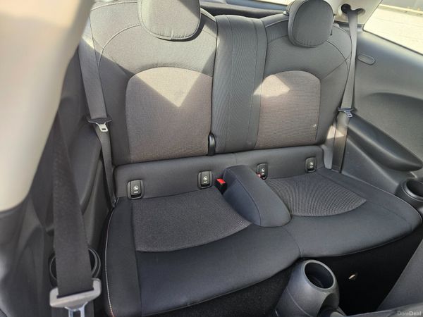 MINI ONE 1.2 // 03/27 NCT // TINY MILEAGE 382211741