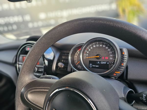 MINI ONE 1.2 // 03/27 NCT // TINY MILEAGE 382211729