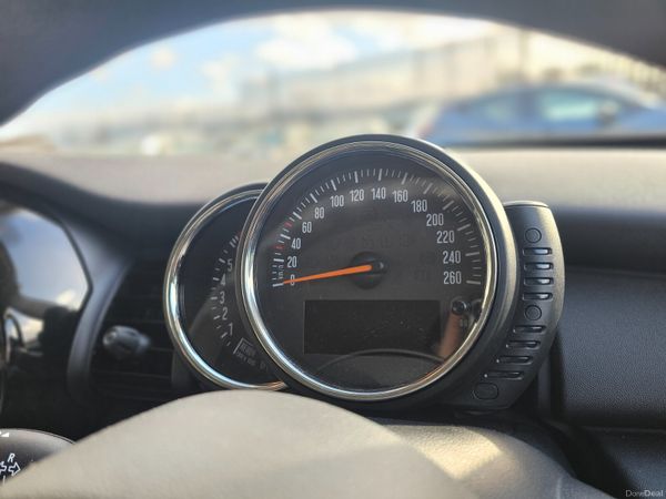 MINI ONE 1.2 // 03/27 NCT // TINY MILEAGE 382211739