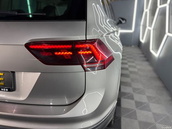 ◼️2018 VOLKSWAGEN TIGUAN R-LINE 2.0 TDI MANUAL◼️ 382212699