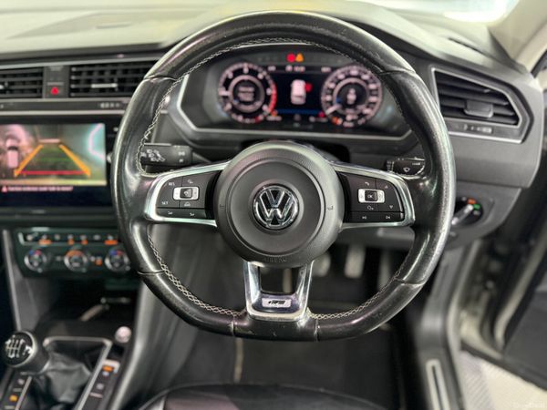◼️2018 VOLKSWAGEN TIGUAN R-LINE 2.0 TDI MANUAL◼️ 382212711