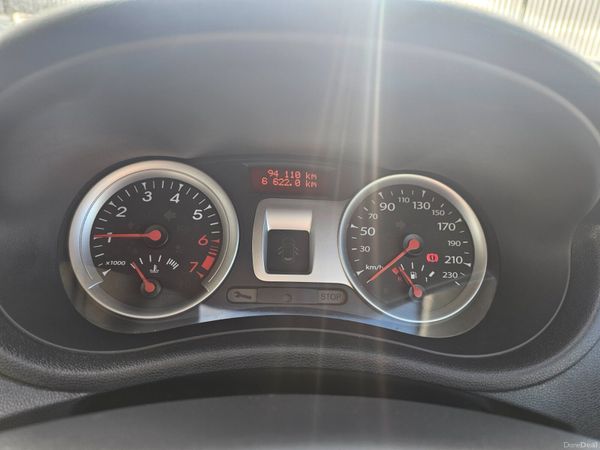 RENAULT CLIO 1.1 // NCT 10/26 // LOW MILEAGE 382212915